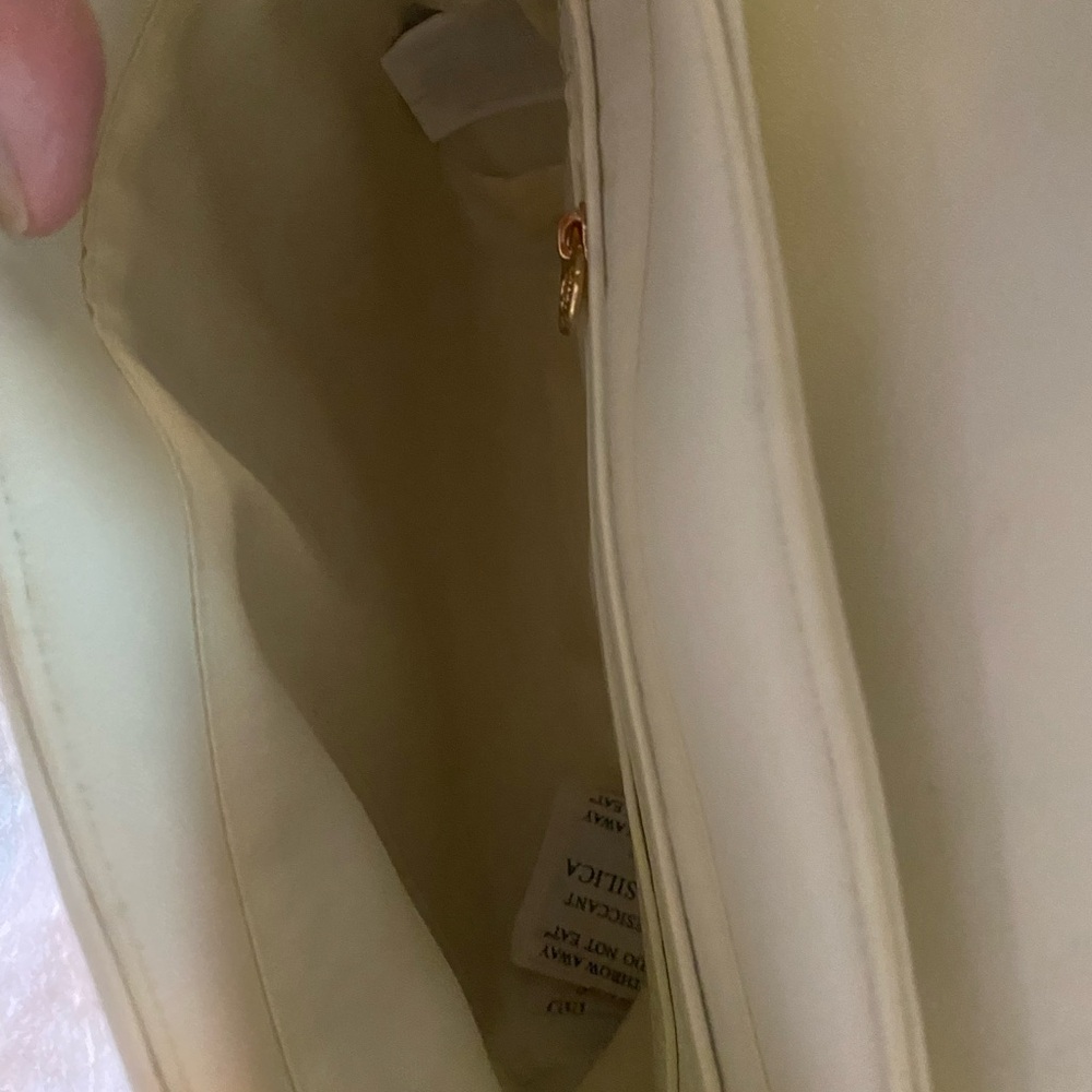 NWT Valentino Orlandoi White Quilted Cross Body - Picture 6 of 9